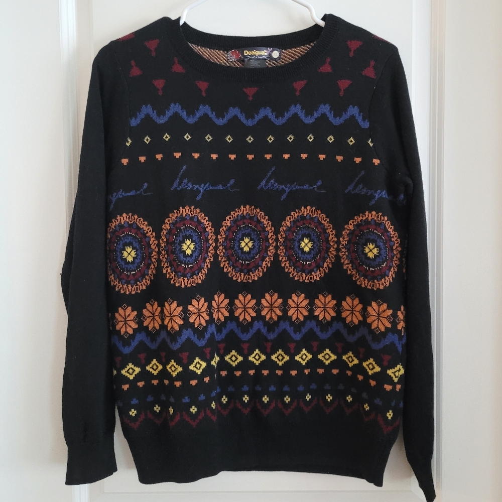 Desigual Sweater size Large / XL